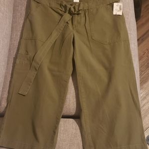 Green Wide leg pants